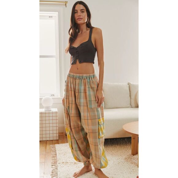 Urban outfitters woman’s XS Out From Under Nova Low-Rise Plaid Balloon Pant - Picture 1 of 5